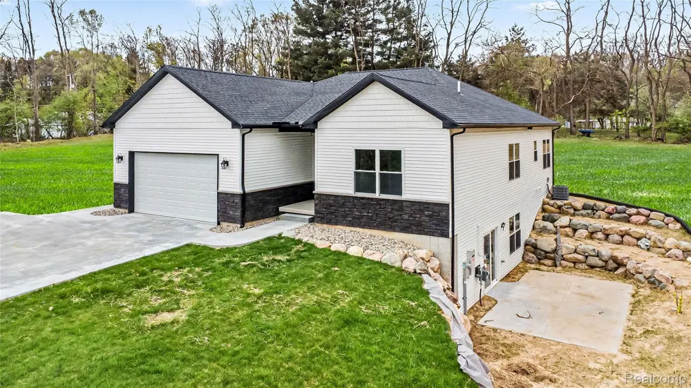 17311 Timber Creek Rose Township, MI 48442