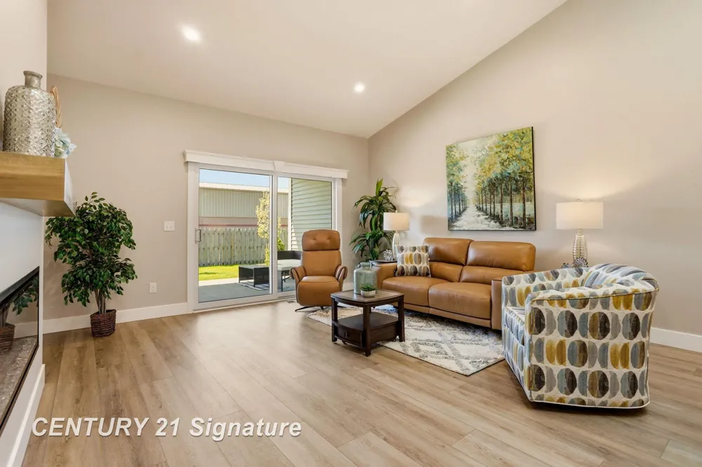 4092 Woodburn Court Saginaw Charter Township, MI 48603