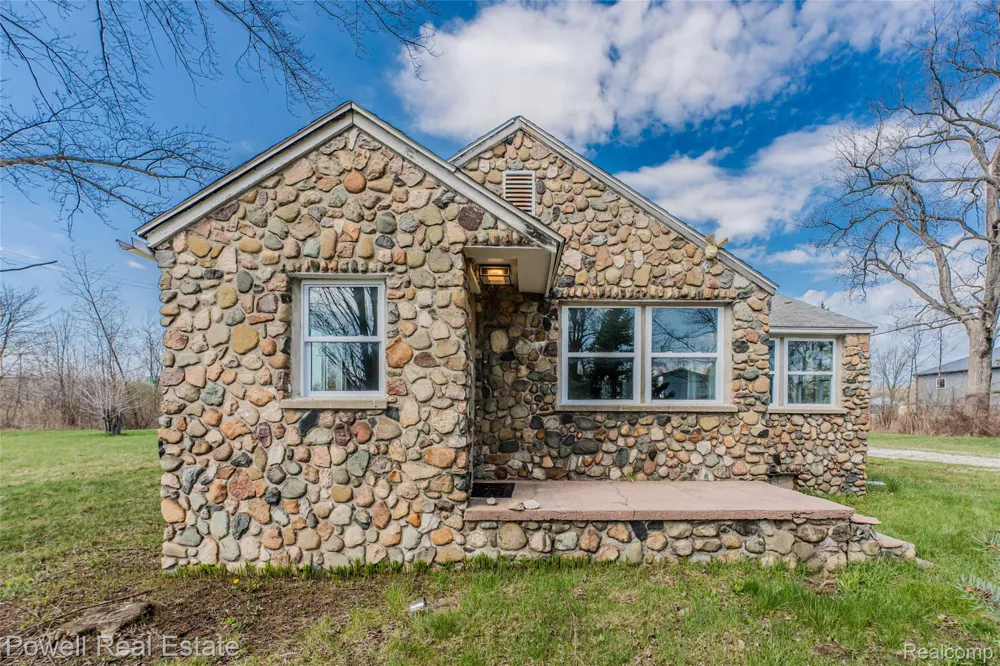 4118 Griswold Road Port Huron City, MI 48060