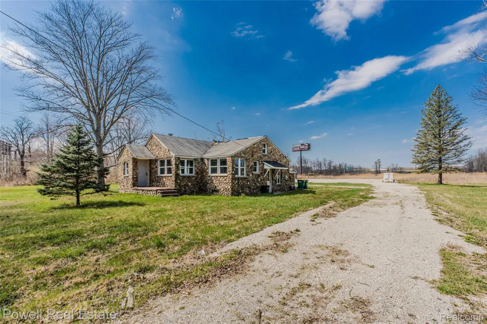 4118 Griswold Road Port Huron City, MI 48060