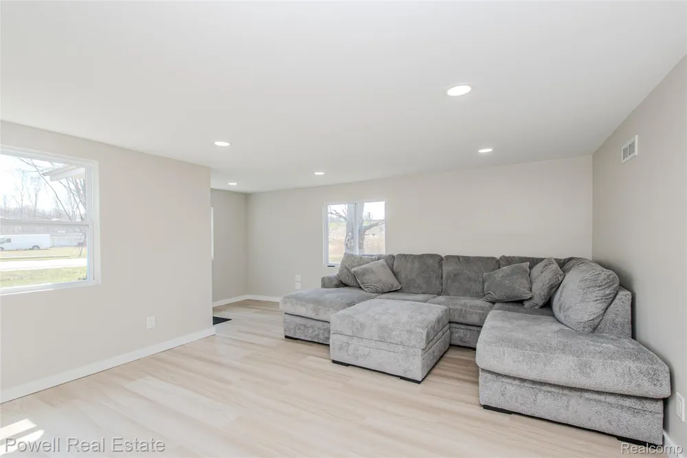 4118 Griswold Road Port Huron City, MI 48060