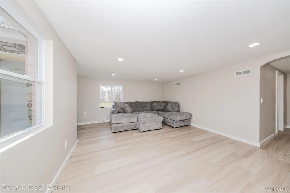 4118 Griswold Road Port Huron City, MI 48060