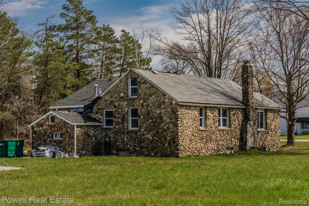 4118 Griswold Road Port Huron City, MI 48060
