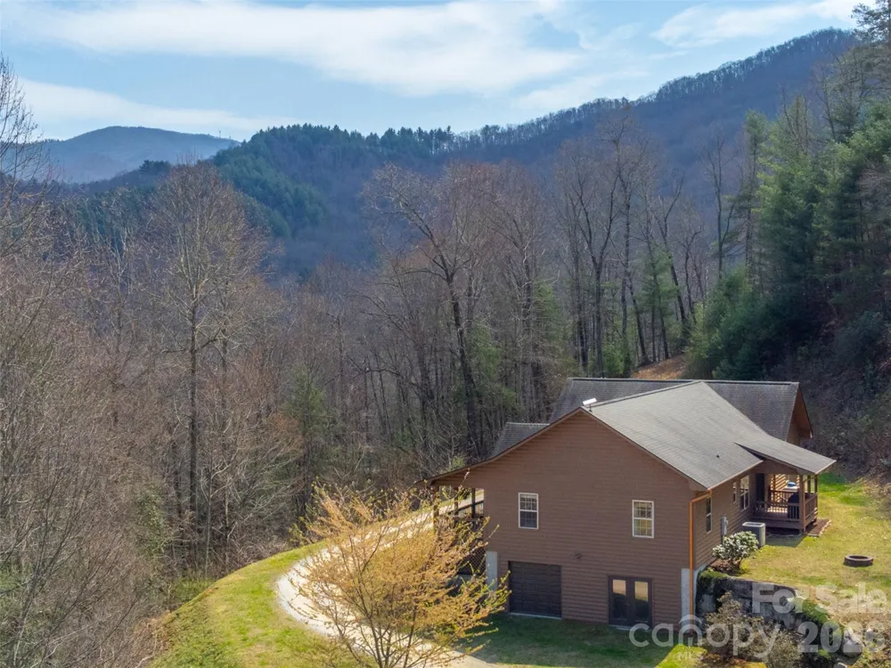1960 Atoah Road Robbinsville, NC 28771