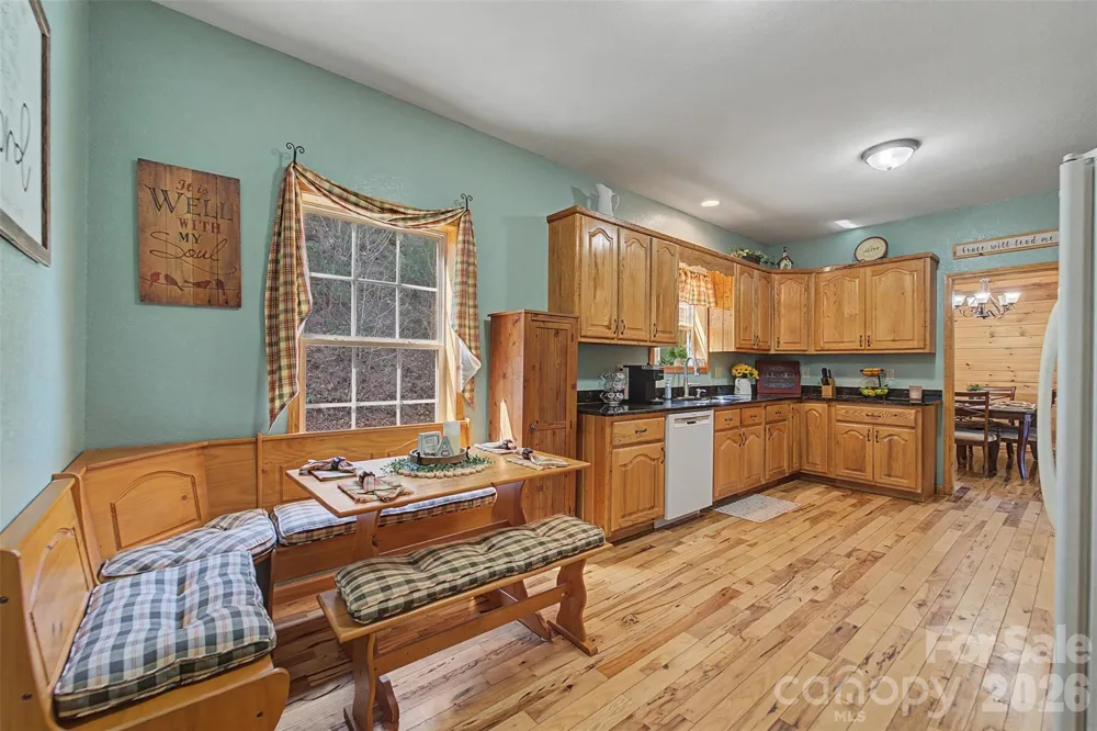 1960 Atoah Road Robbinsville, NC 28771