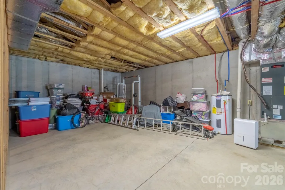 1960 Atoah Road Robbinsville, NC 28771