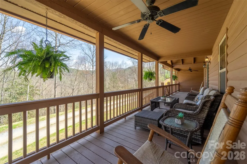 1960 Atoah Road Robbinsville, NC 28771