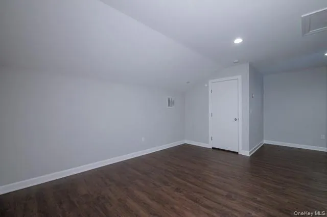 110 Sutton Court #110 Mount Sinai, NY 11766
