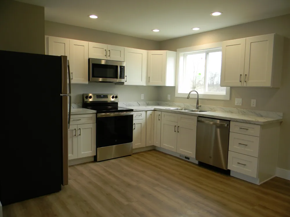 210 Taylors Court Scottville, MI 49454