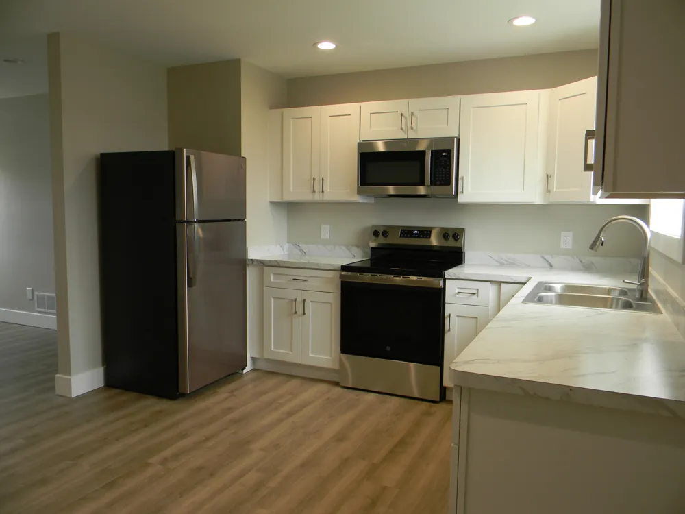 210 Taylors Court Scottville, MI 49454