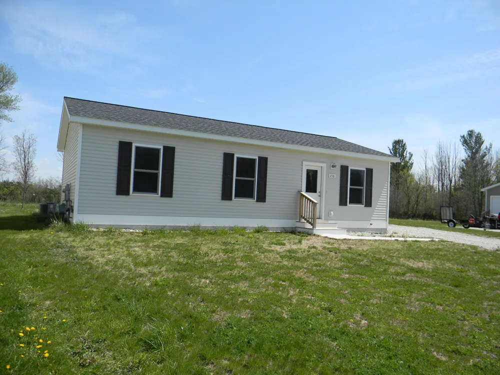 210 Taylors Court Scottville, MI 49454