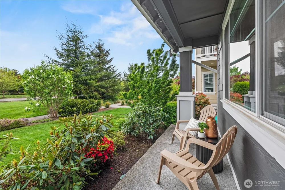 32879 Ten Trails Pkwy SE Black Diamond, WA 98010
