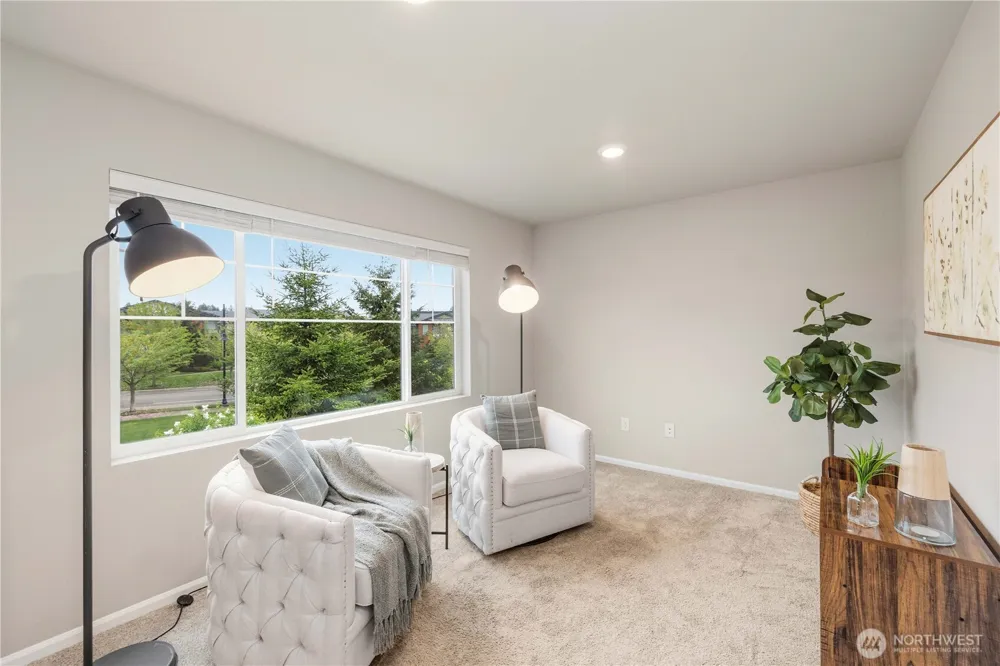 32879 Ten Trails Pkwy SE Black Diamond, WA 98010