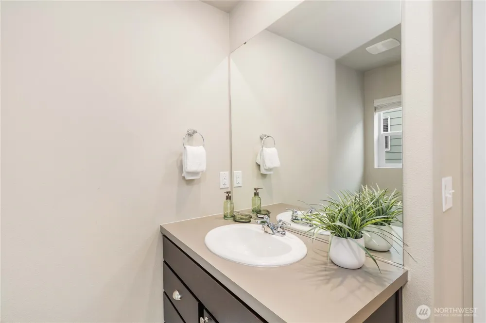 32879 Ten Trails Pkwy SE Black Diamond, WA 98010