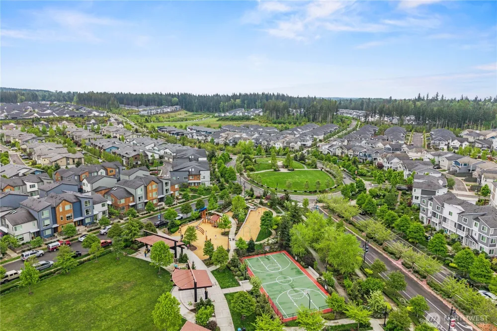 32879 Ten Trails Pkwy SE Black Diamond, WA 98010