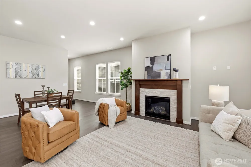 23612 SE Aspen Street Black Diamond, WA 98010