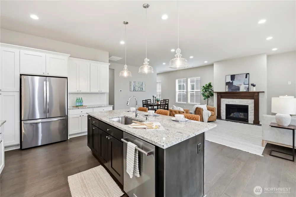 23612 SE Aspen Street Black Diamond, WA 98010