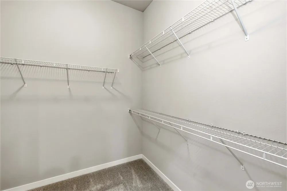 23612 SE Aspen Street Black Diamond, WA 98010