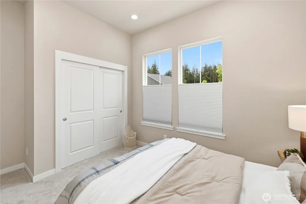 23612 SE Aspen Street Black Diamond, WA 98010