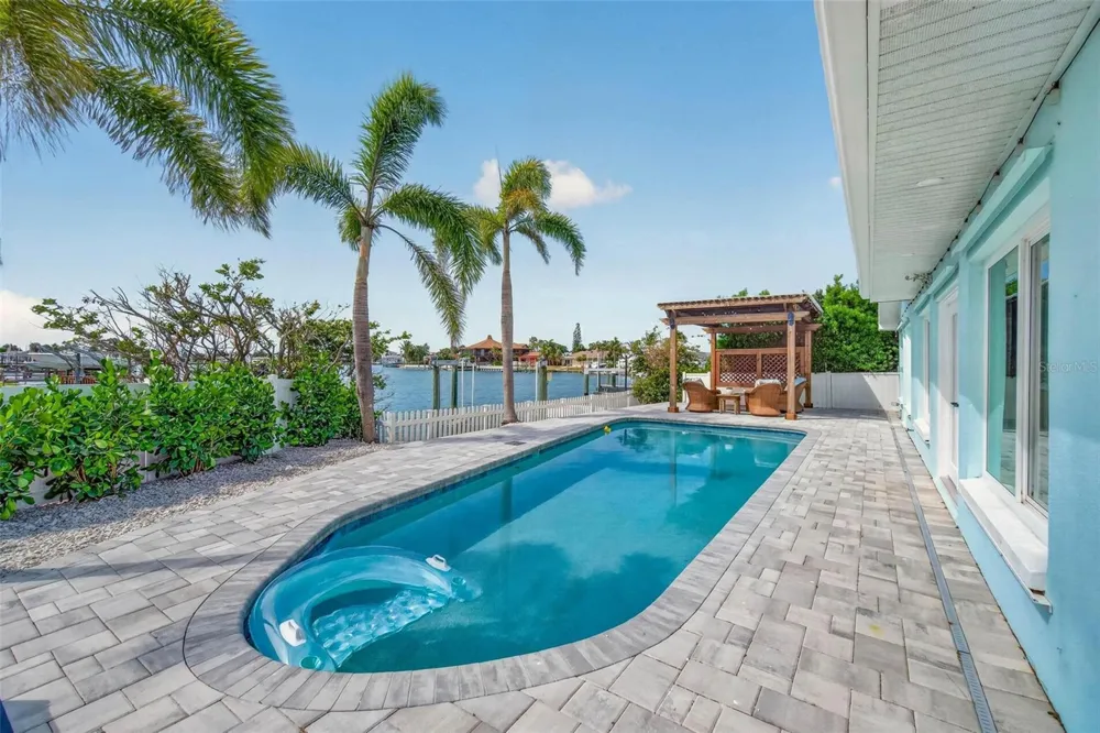 650 64TH AVENUE St Pete Beach, FL 33706