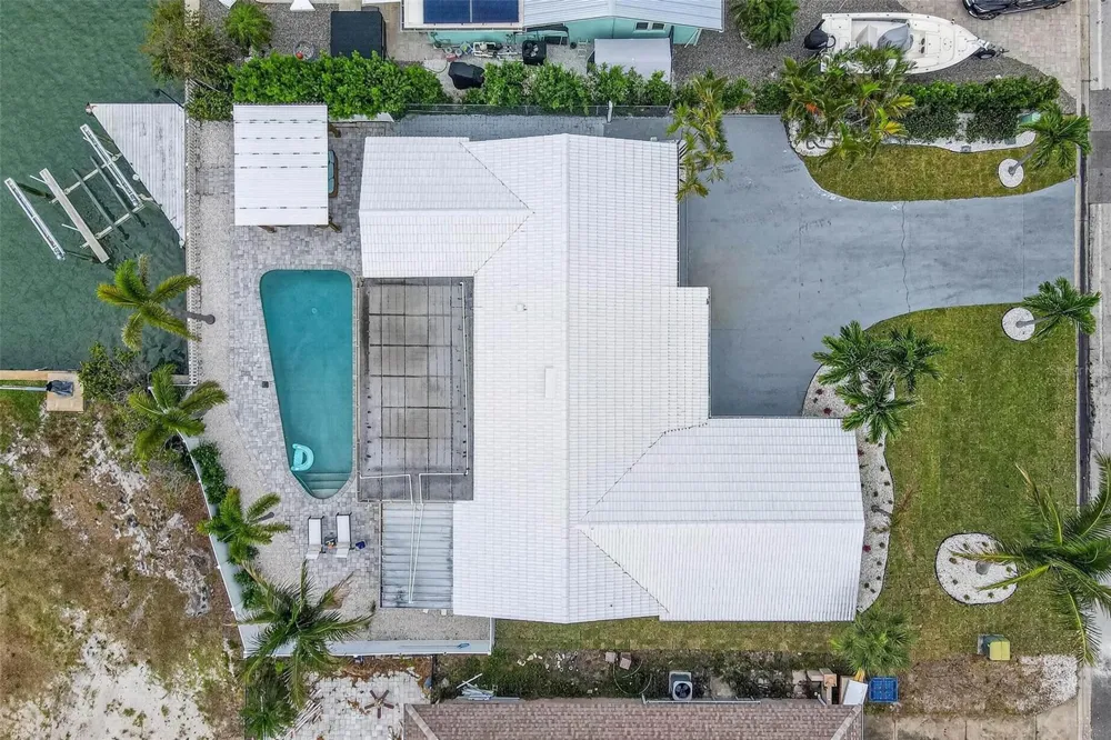 650 64TH AVENUE St Pete Beach, FL 33706