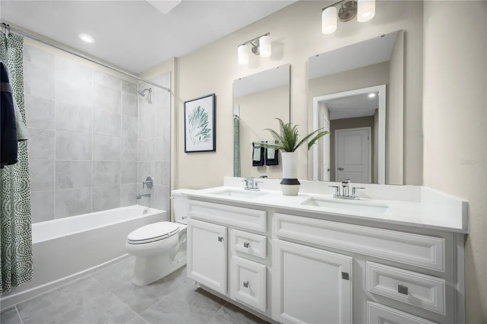 20462 LOU ANGELA LANE Lutz, FL 33558