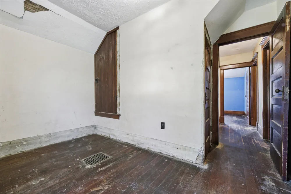 237 2nd Street SW Richmond, MN 56368