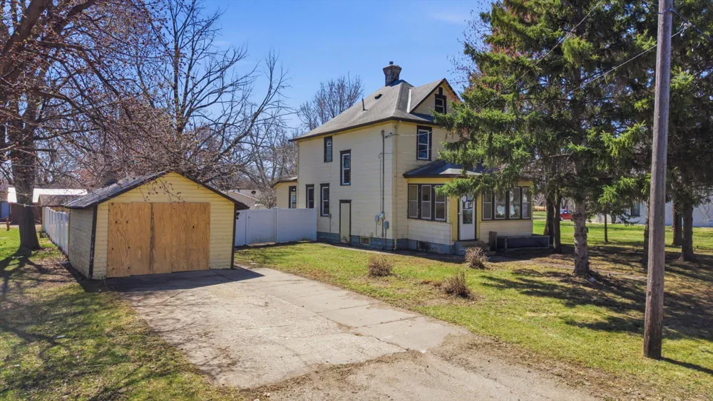 237 2nd Street SW Richmond, MN 56368