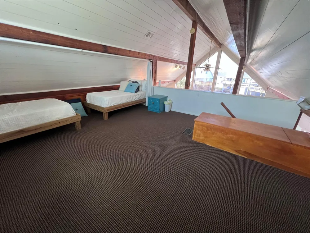 7 Flounder Circle Freeport, TX 77541
