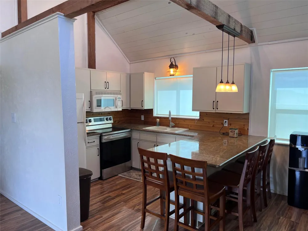 7 Flounder Circle Freeport, TX 77541