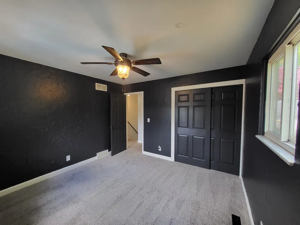 537 Clarion Street Clio City, MI 48420