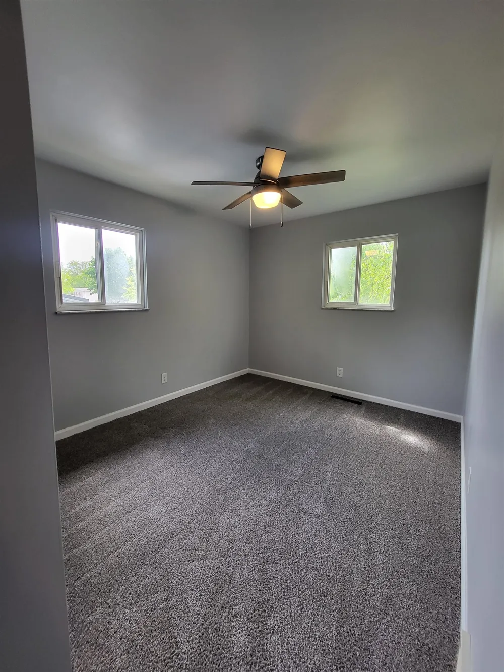 537 Clarion Street Clio City, MI 48420
