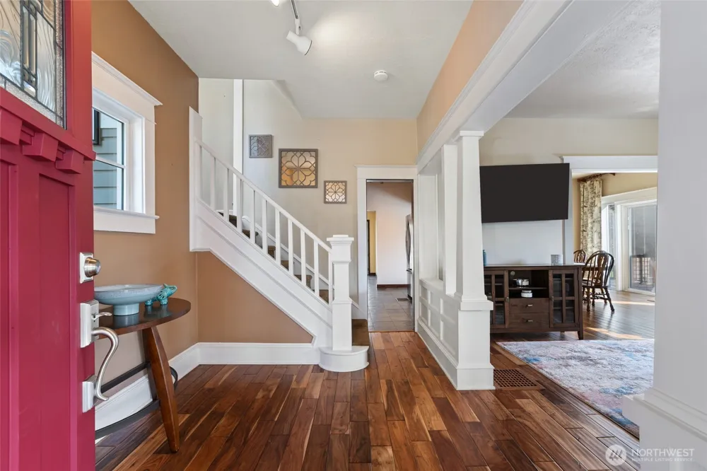 602 NW 18th Loop Camas, WA 98607