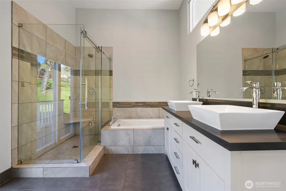 602 NW 18th Loop Camas, WA 98607