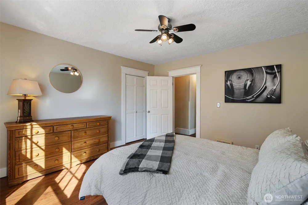 602 NW 18th Loop Camas, WA 98607