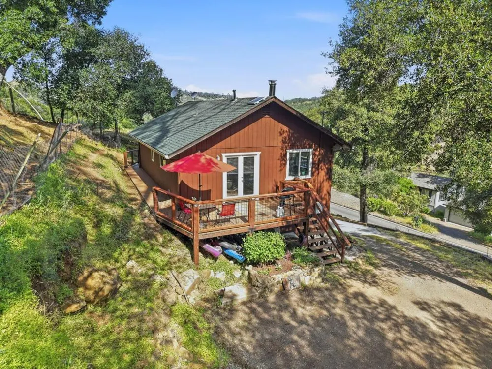 2353 Stagecoach Canyon Road Pope Valley, CA 94567