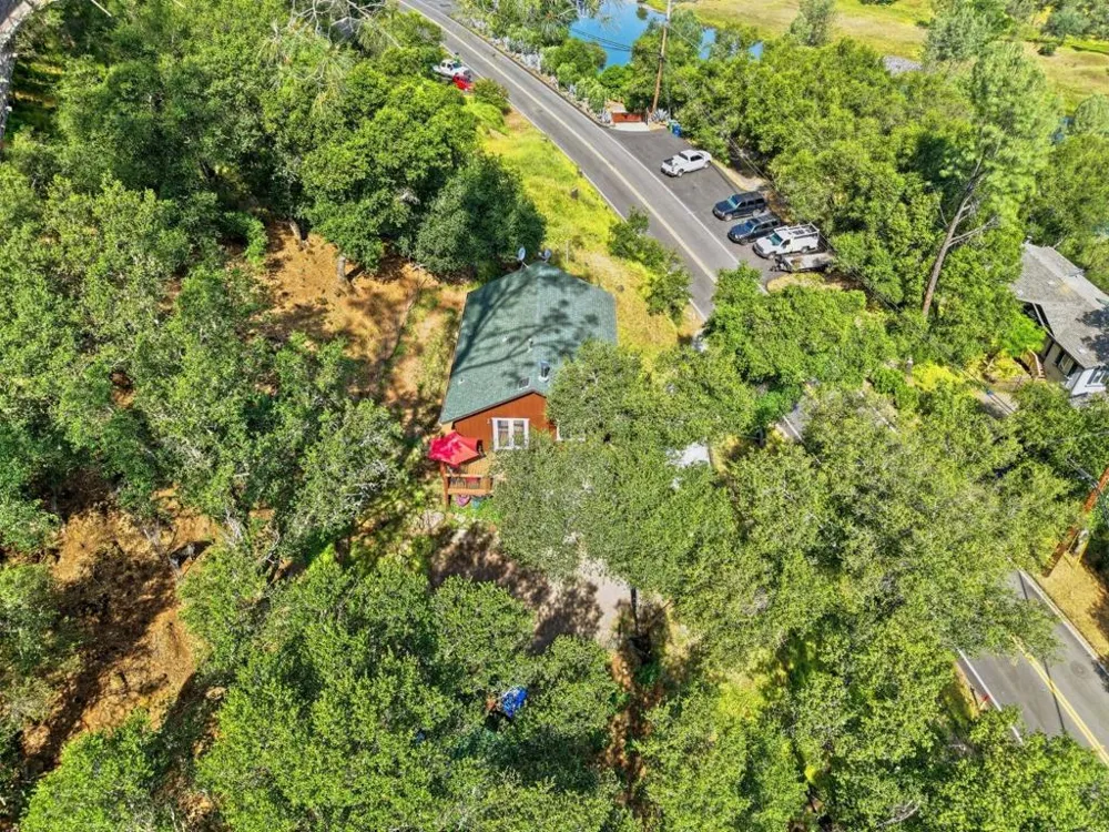 2353 Stagecoach Canyon Road Pope Valley, CA 94567