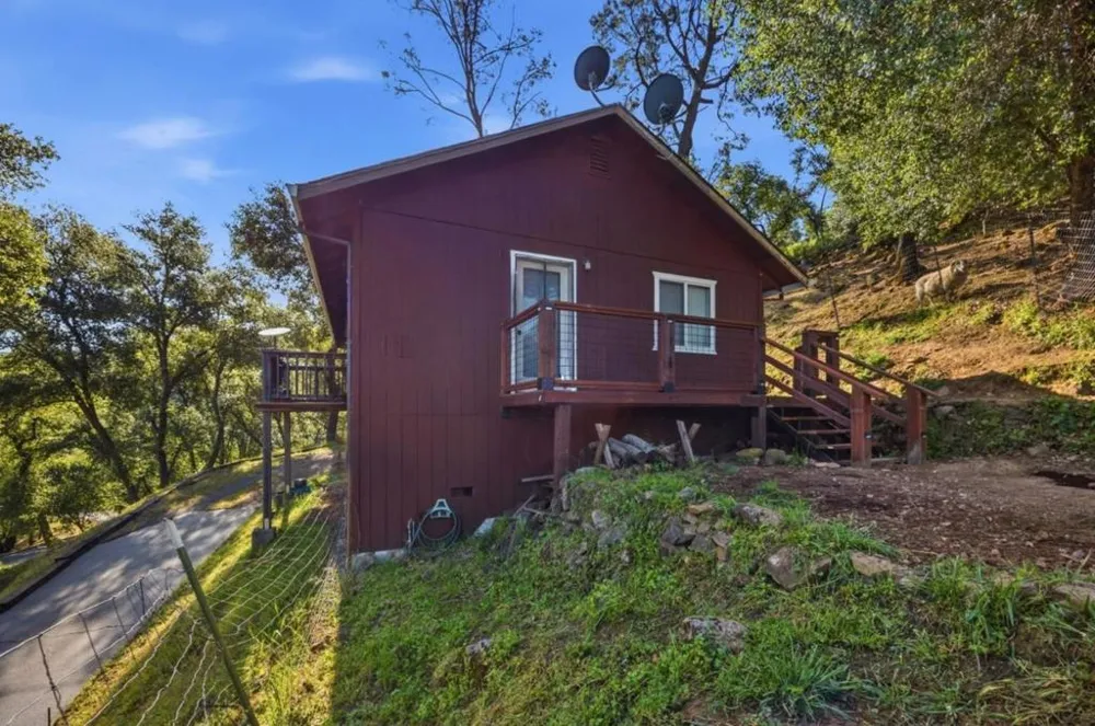 2353 Stagecoach Canyon Road Pope Valley, CA 94567