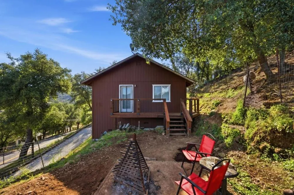 2353 Stagecoach Canyon Road Pope Valley, CA 94567