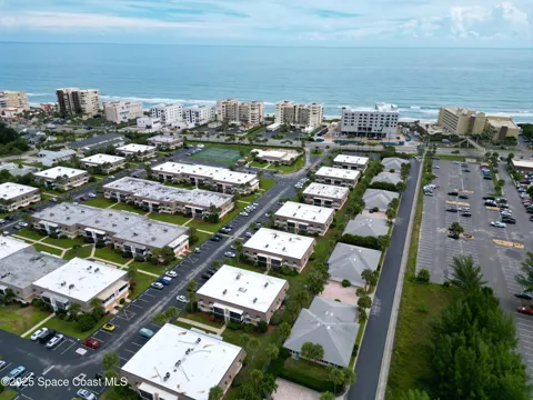 2700 Highway A1a #7203
