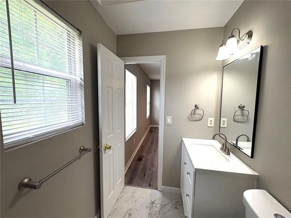 1990 Lown Farm Lane Lithonia, GA 30058