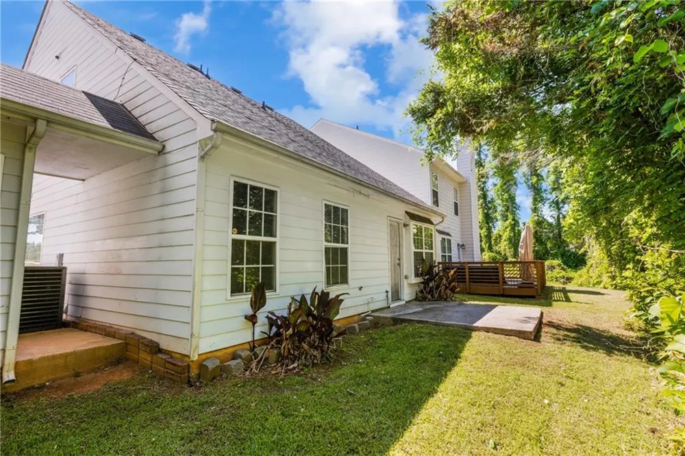 565 Carlton Pointe Drive Palmetto, GA 30268