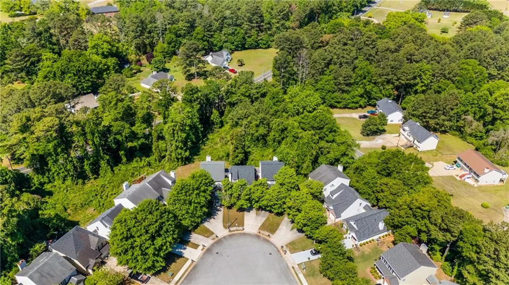 565 Carlton Pointe Drive Palmetto, GA 30268