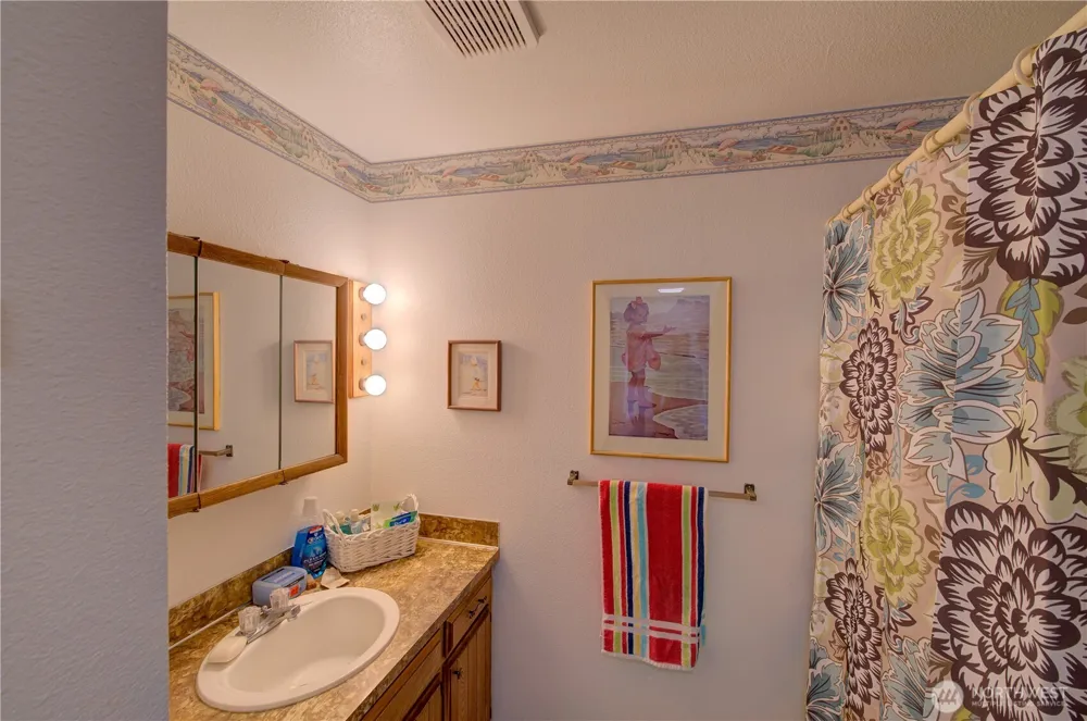 24615 L LANE Ocean Park, WA 98640