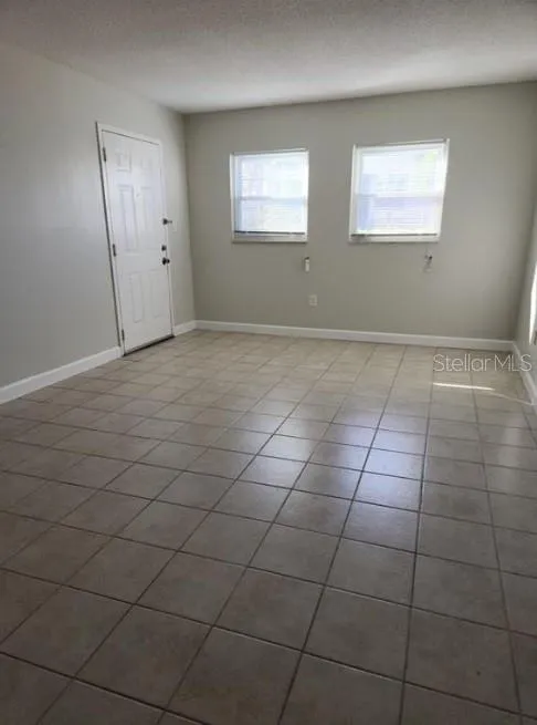 817 SKY LAKE CIRCLE #A Orlando, FL 32809