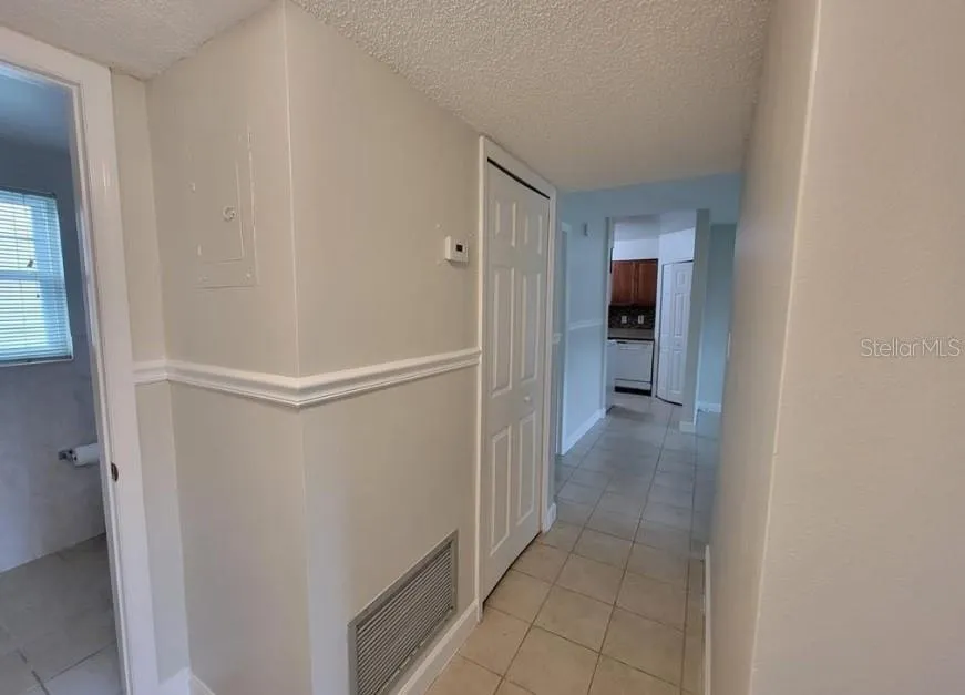 817 SKY LAKE CIRCLE #A Orlando, FL 32809