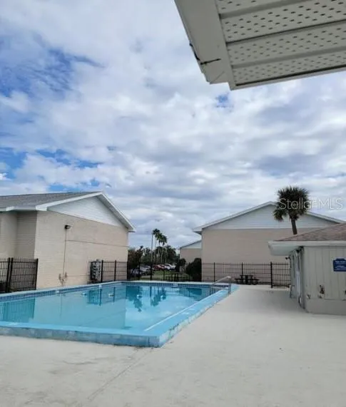 817 SKY LAKE CIRCLE #A Orlando, FL 32809