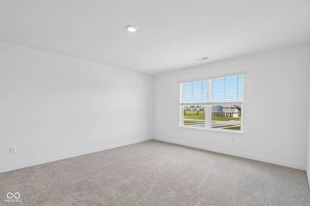 100 Ames Drive Whiteland, IN 46184