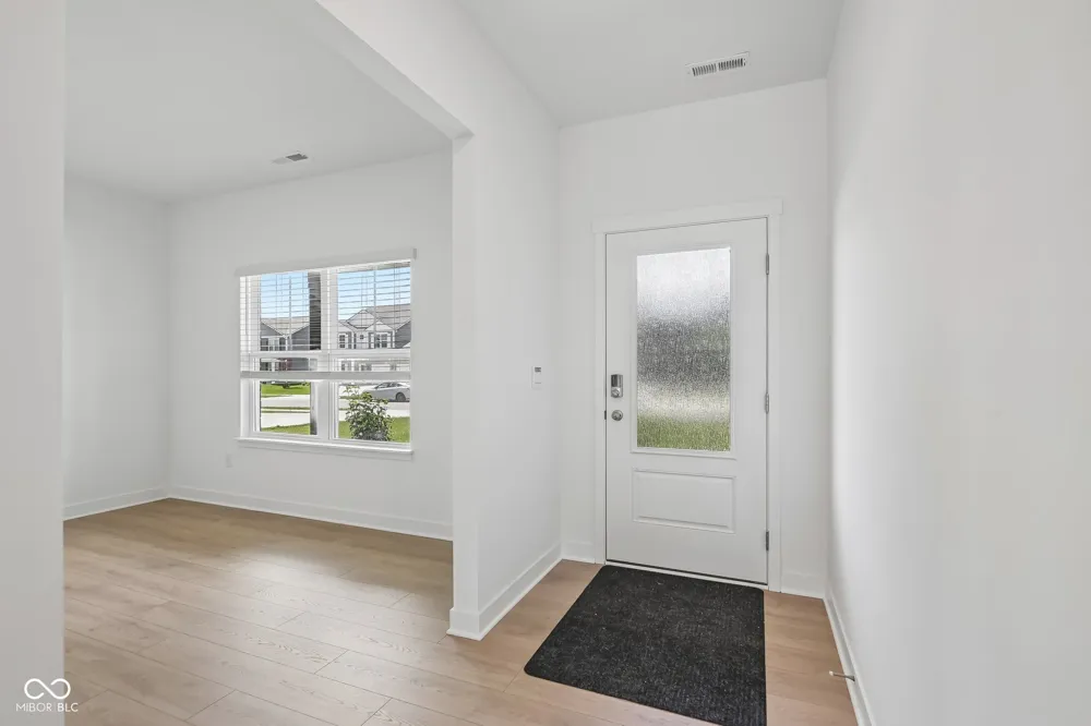 100 Ames Drive Whiteland, IN 46184