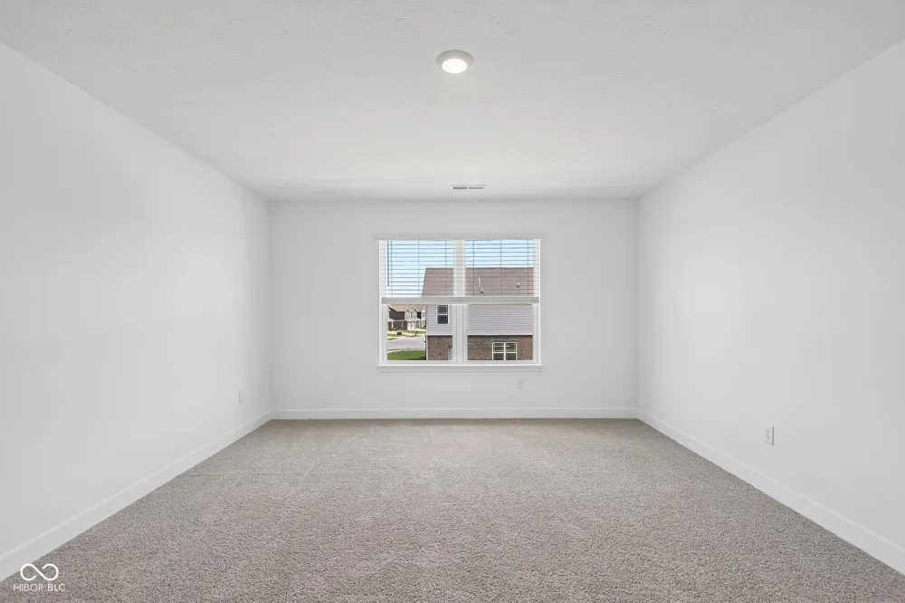 100 Ames Drive Whiteland, IN 46184